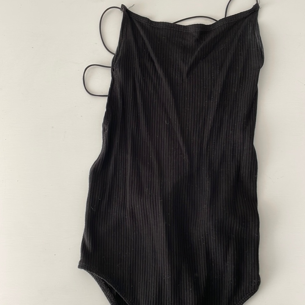 Brandy Melville open cross back bodysuit
